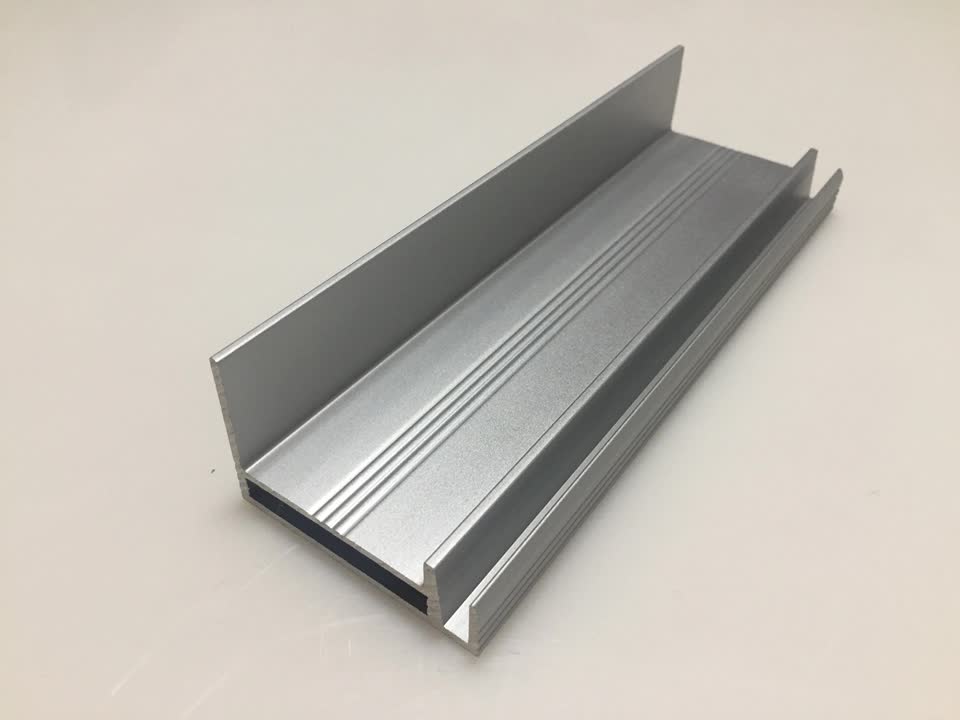 Perfil de sección de aluminio de marcos de paneles solares